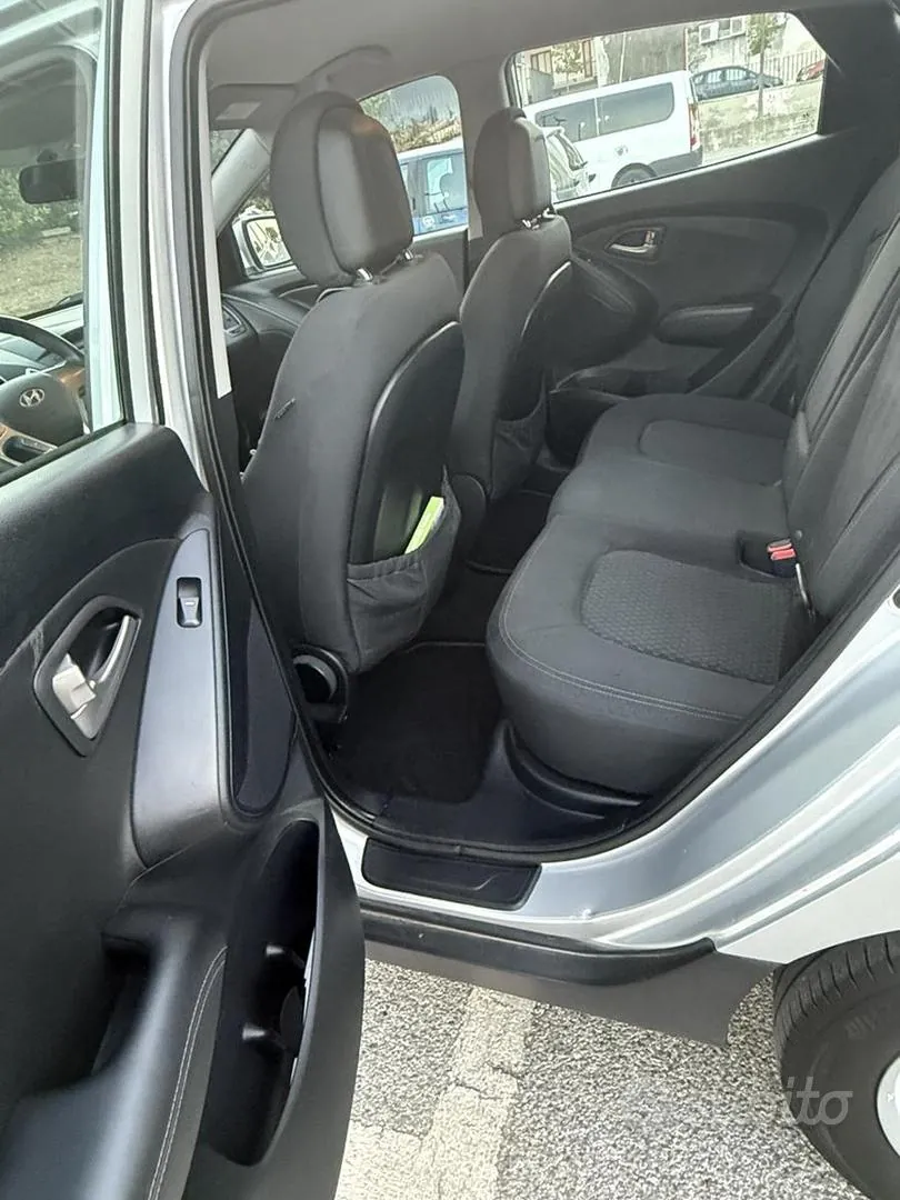 Hyundai Ix35 2012 photo 5