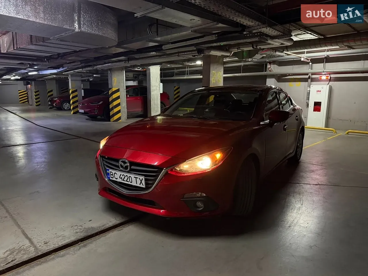 Mazda 3 2015 photo 2