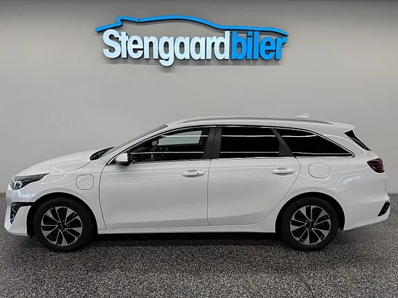 Kia Ceed 2023 photo 4