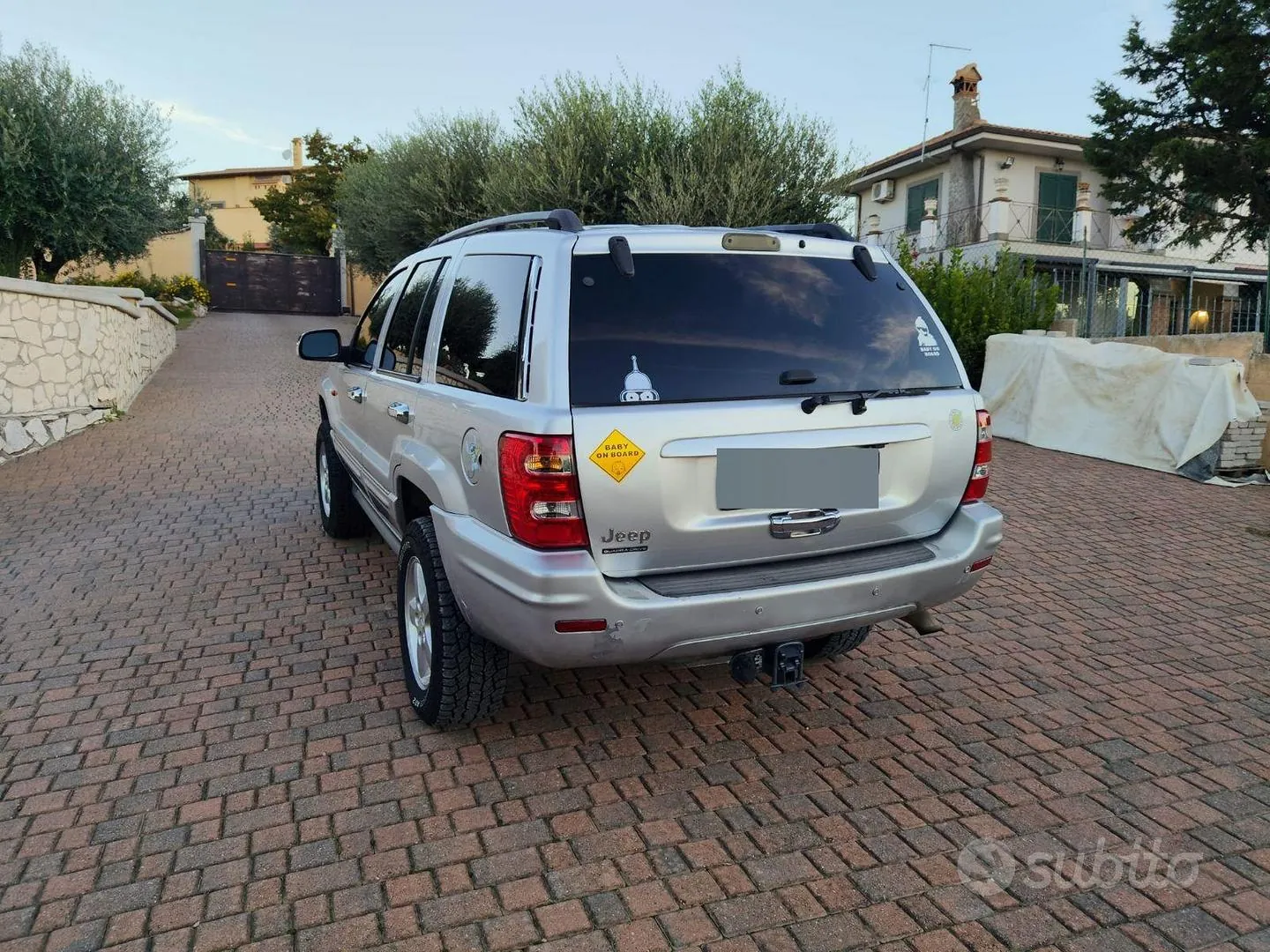Jeep Grand Cherokee 2004 photo 2