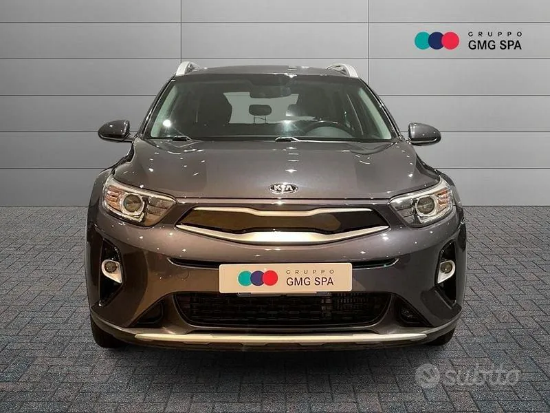 Kia Stonic 2018 photo 2