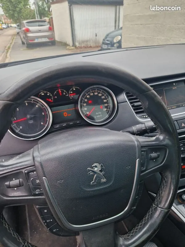 Peugeot 508 2011 photo 5