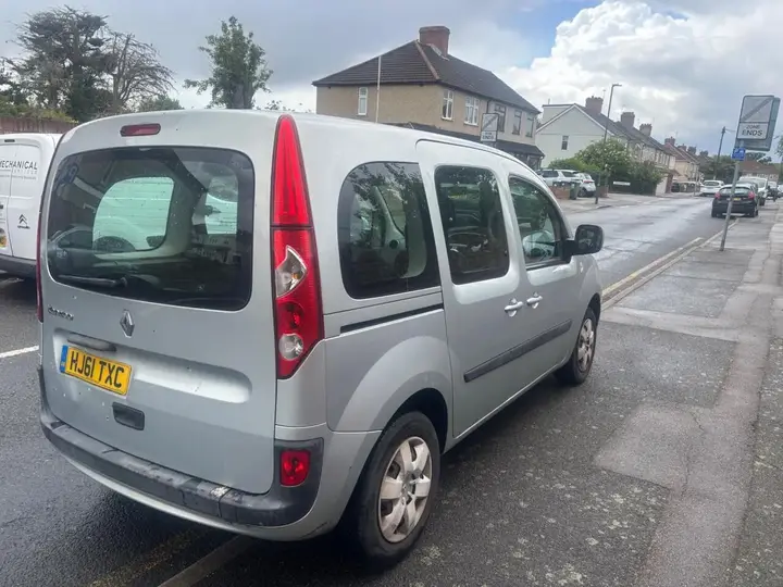 Renault Kangoo 2011 photo 5
