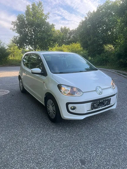 Volkswagen Up 2013 photo 3