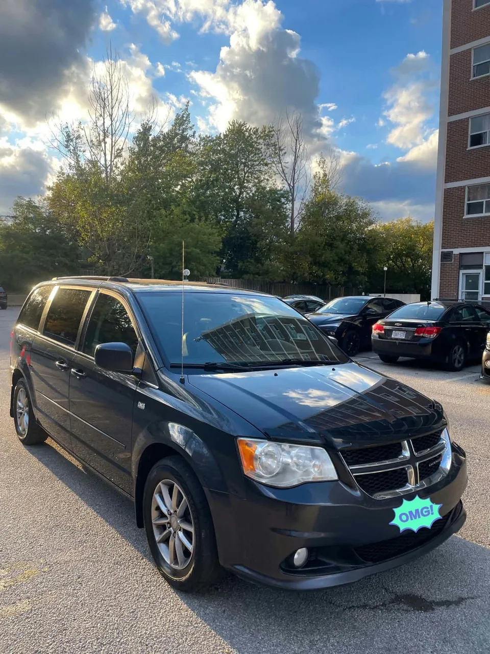 Dodge Caravan 2014 photo 3