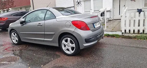Peugeot 207 Cc 2009 photo 2