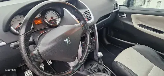 Peugeot 207 Cc 2009 photo 5