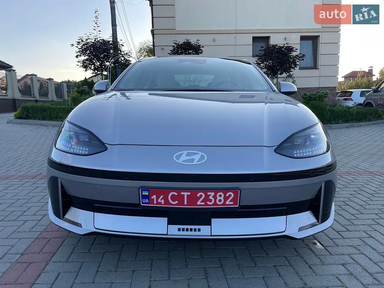 Hyundai Ioniq 6 2023 photo 3