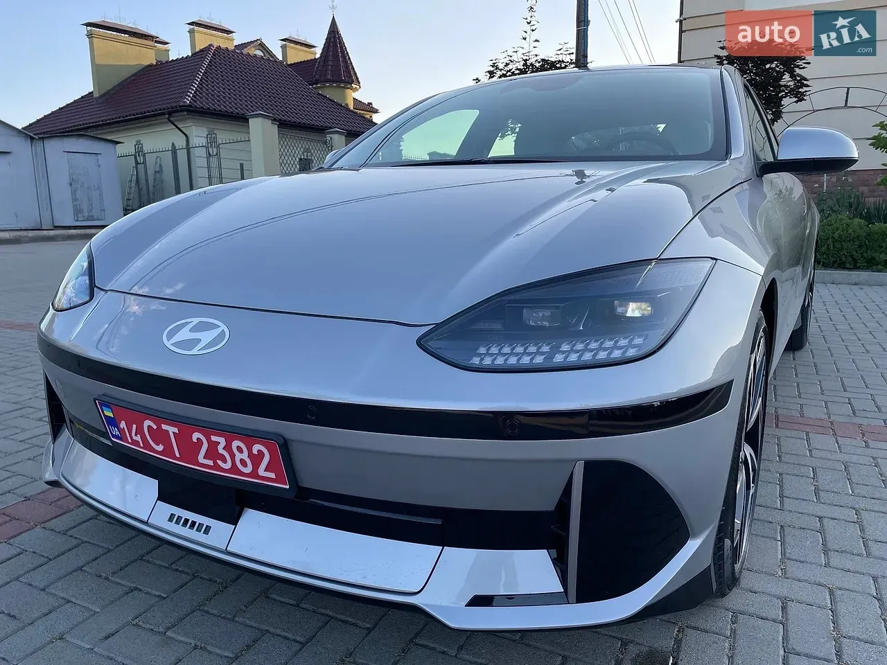 Hyundai Ioniq 6 2023 photo 2