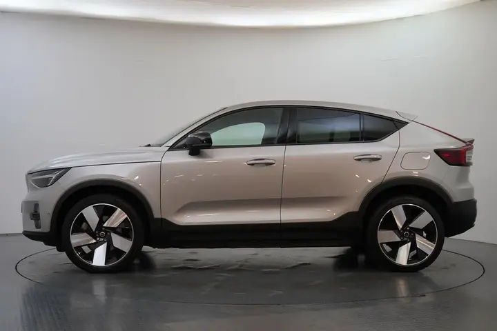 Volvo C40 2023 photo 4