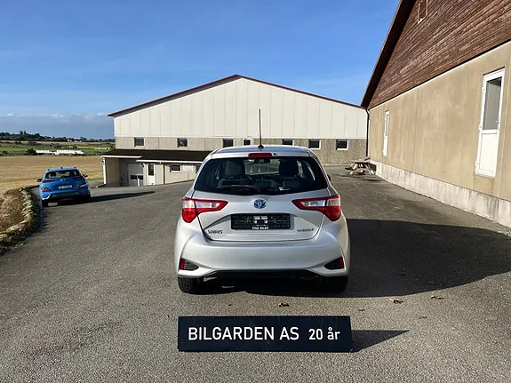 Toyota Yaris 2018 photo 5