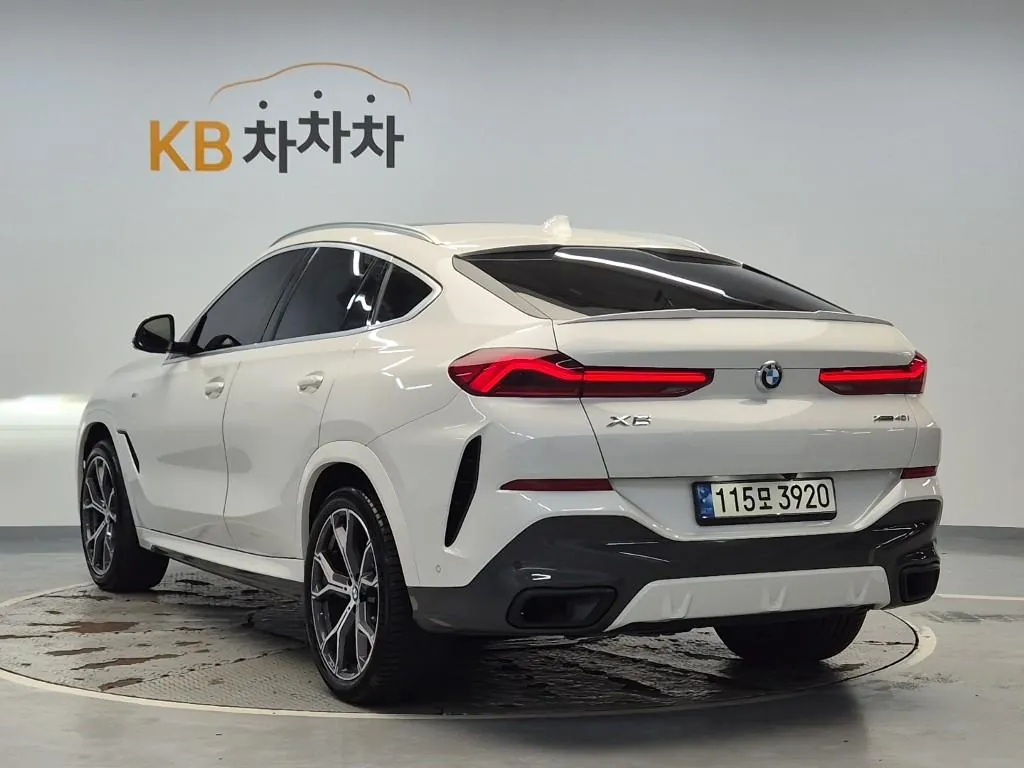 BMW X6 2021 photo 2