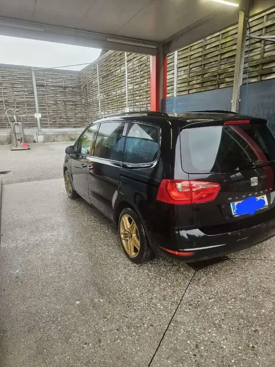 Seat Alhambra 2012 photo 3