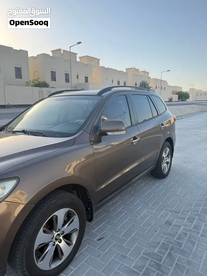 Hyundai Santa Fe 2012 photo 3