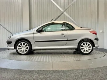 Peugeot 206 2001 photo 5