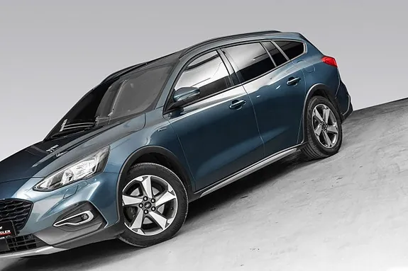 Ford Focus 2021 photo 3