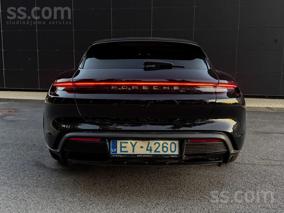 Porsche Taycan 2022 photo 5
