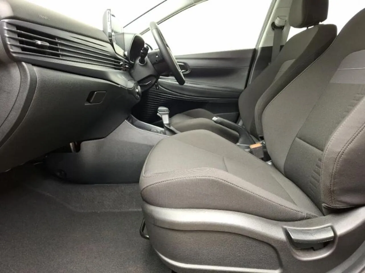 Hyundai Bayon 2025 photo 5