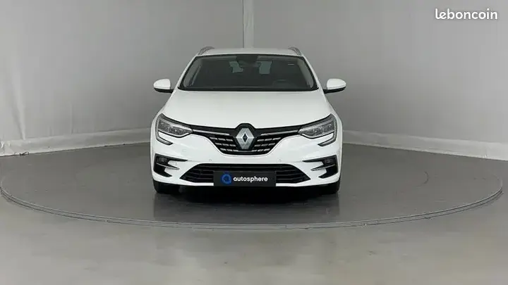 Renault Megane 2023 photo 2