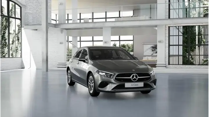 Mercedes-Benz A-Class photo 2