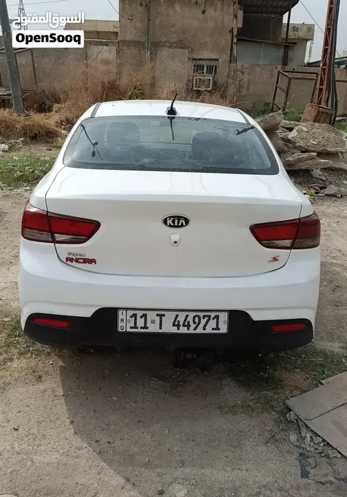Kia Rio 2018 photo 2