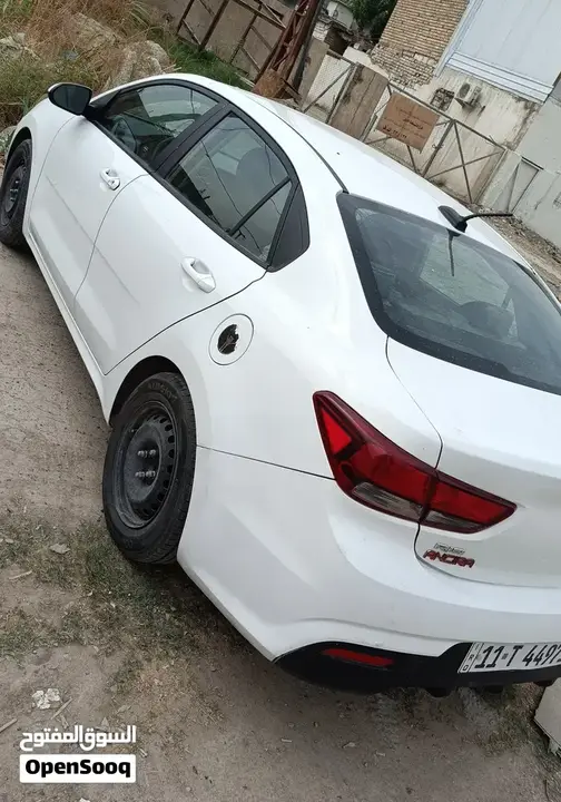 Kia Rio 2018 photo 3