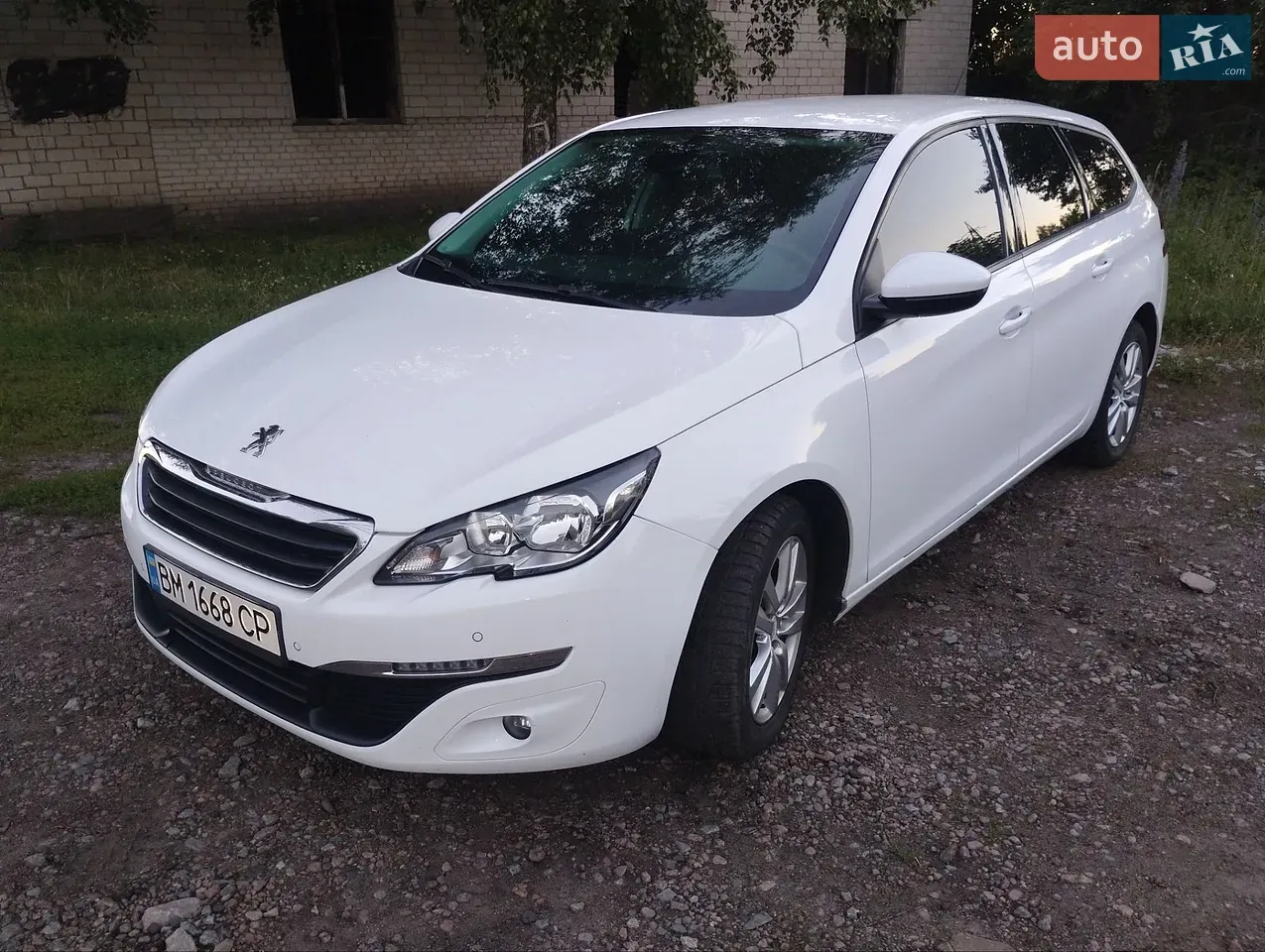 Peugeot 308 2015 photo 2