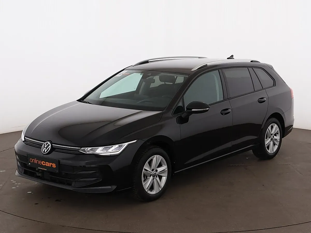 Volkswagen Golf 2024 photo 2