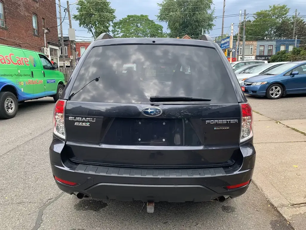 Subaru Forester 2010 photo 4
