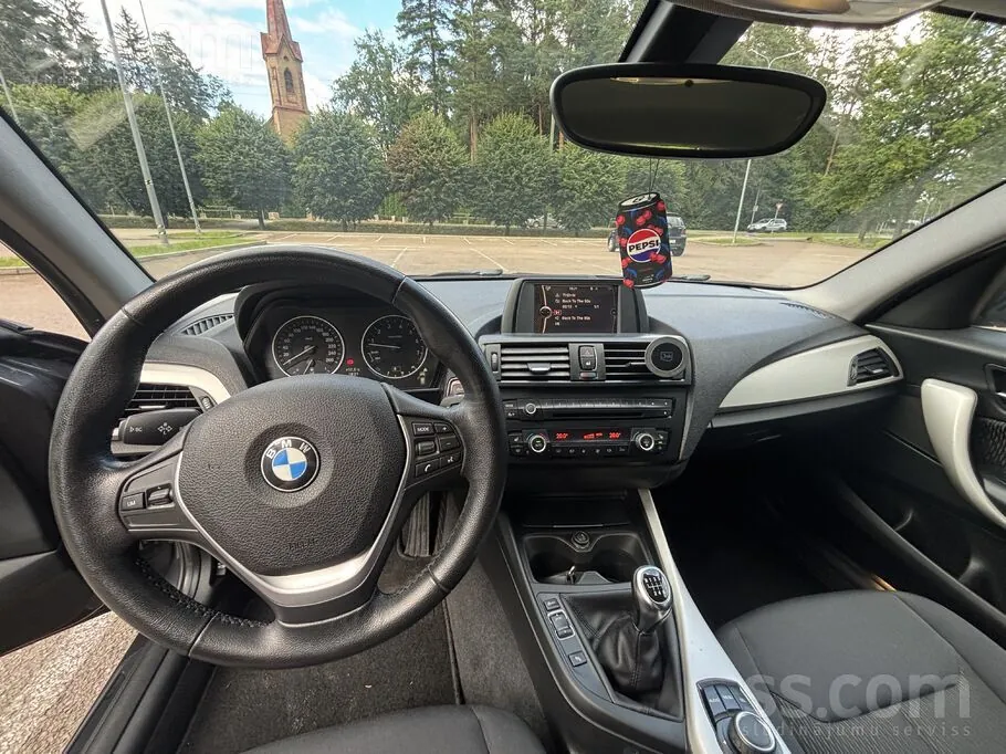 BMW 118I 2012 photo 5