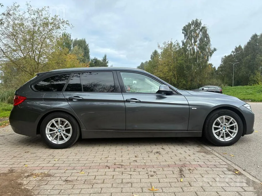 BMW 320D 2013 photo 4