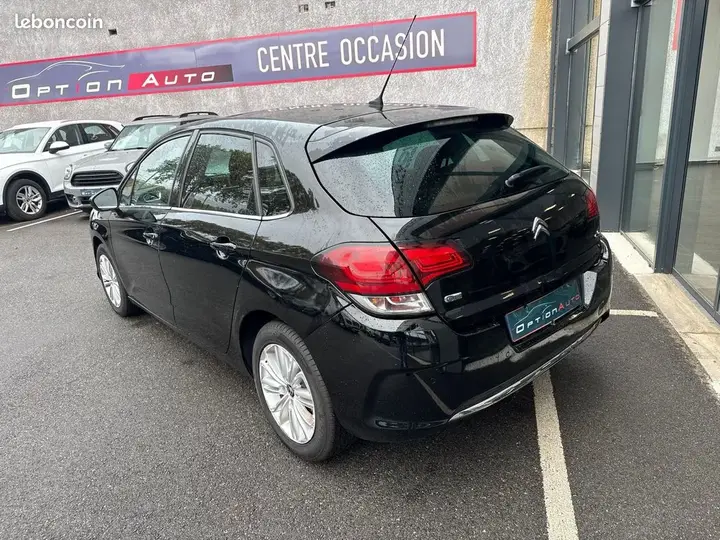 Citroen C4 2016 photo 2