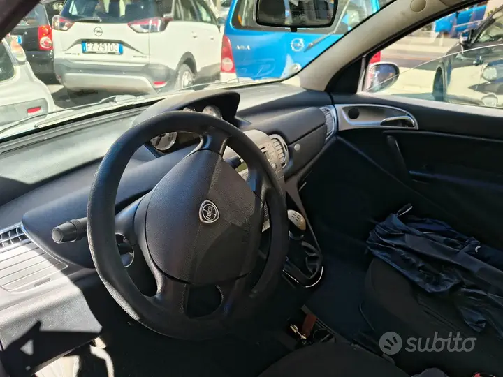 Lancia Ypsilon 2009 photo 4