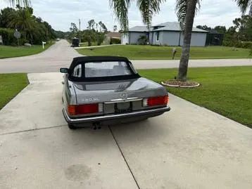Mercedes-Benz 280 Sl