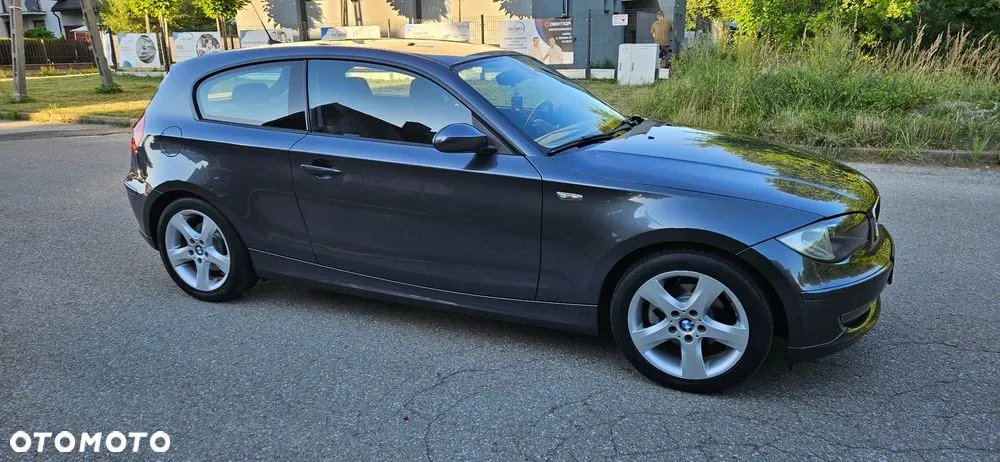 BMW Seria 1 2007 photo 2