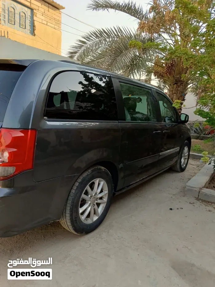 Dodge Caravan 2016 photo 4