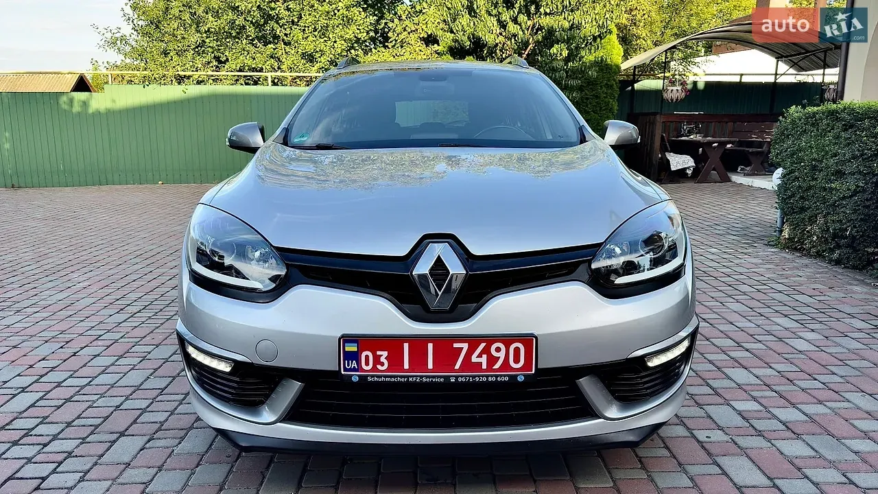 Renault Megane 2015 photo 2