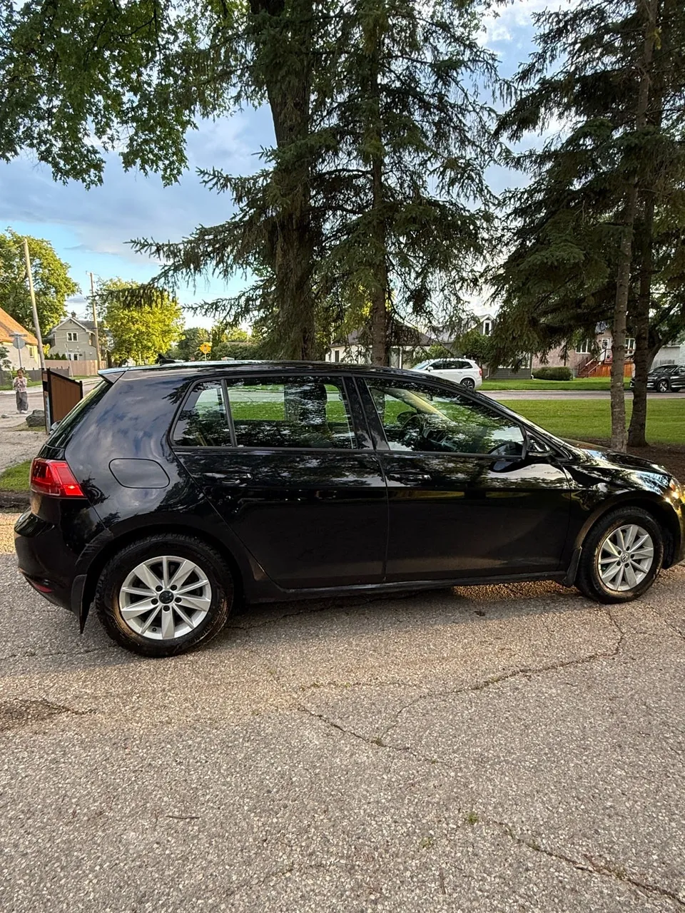Volkswagen Golf 2015 photo 2
