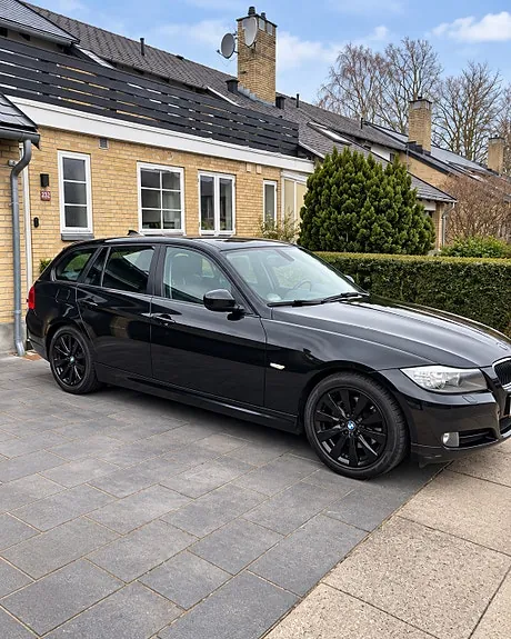 BMW 318D 2010 photo 4