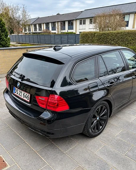 BMW 318D 2010 photo 5