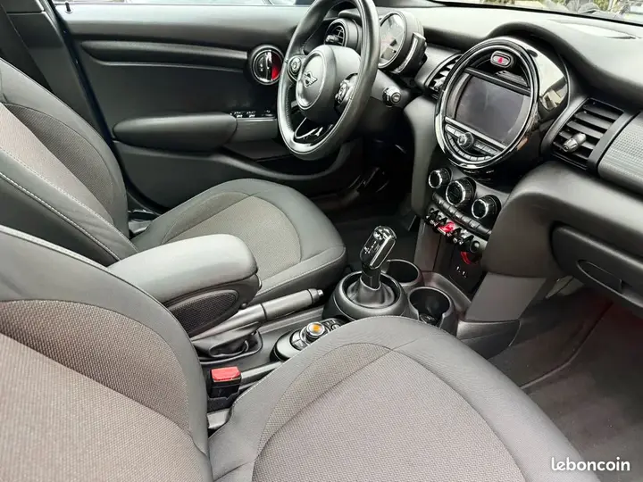 Mini Cooper 2019 photo 3