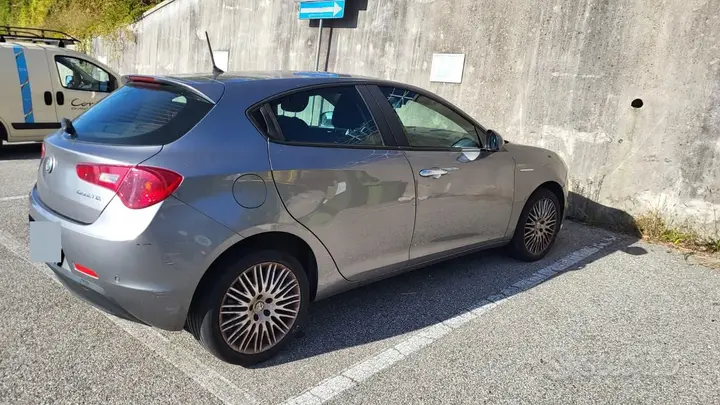 Alfa Romeo Giulietta 2018 photo 4