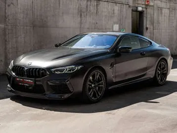 BMW M8
