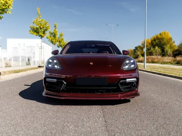 Porsche Panamera 2018 photo 3