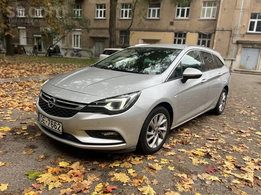 Opel Astra 2018 photo 2