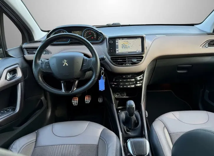 Peugeot 2008 2016 photo 2