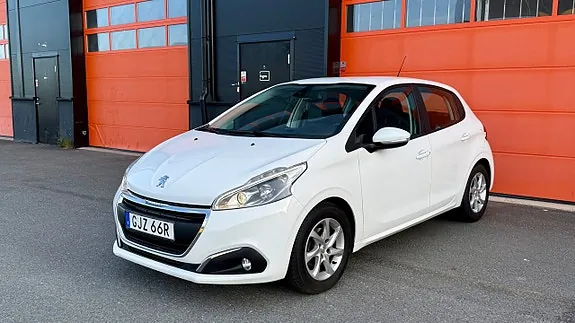 Peugeot 208 2019 photo 3