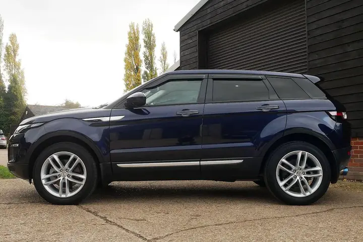 Land Rover Range Rover Evoque 2017 photo 3