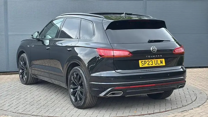 Volkswagen Touareg 2023 photo 3