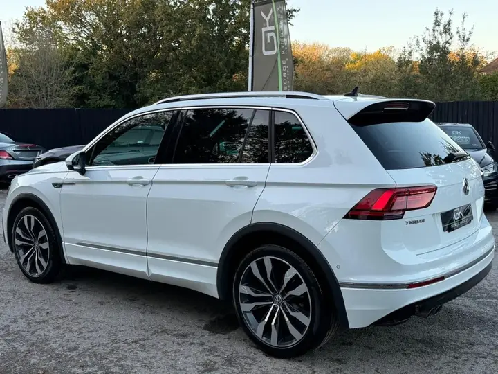 Volkswagen Tiguan 2019 photo 2
